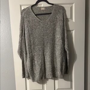 Altar'd State Gray V-Neck Knit Sweater